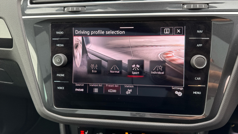 Volkswagen Tiguan 1.5 TSI 150 Elegance 5dr DSG Petrol Estate